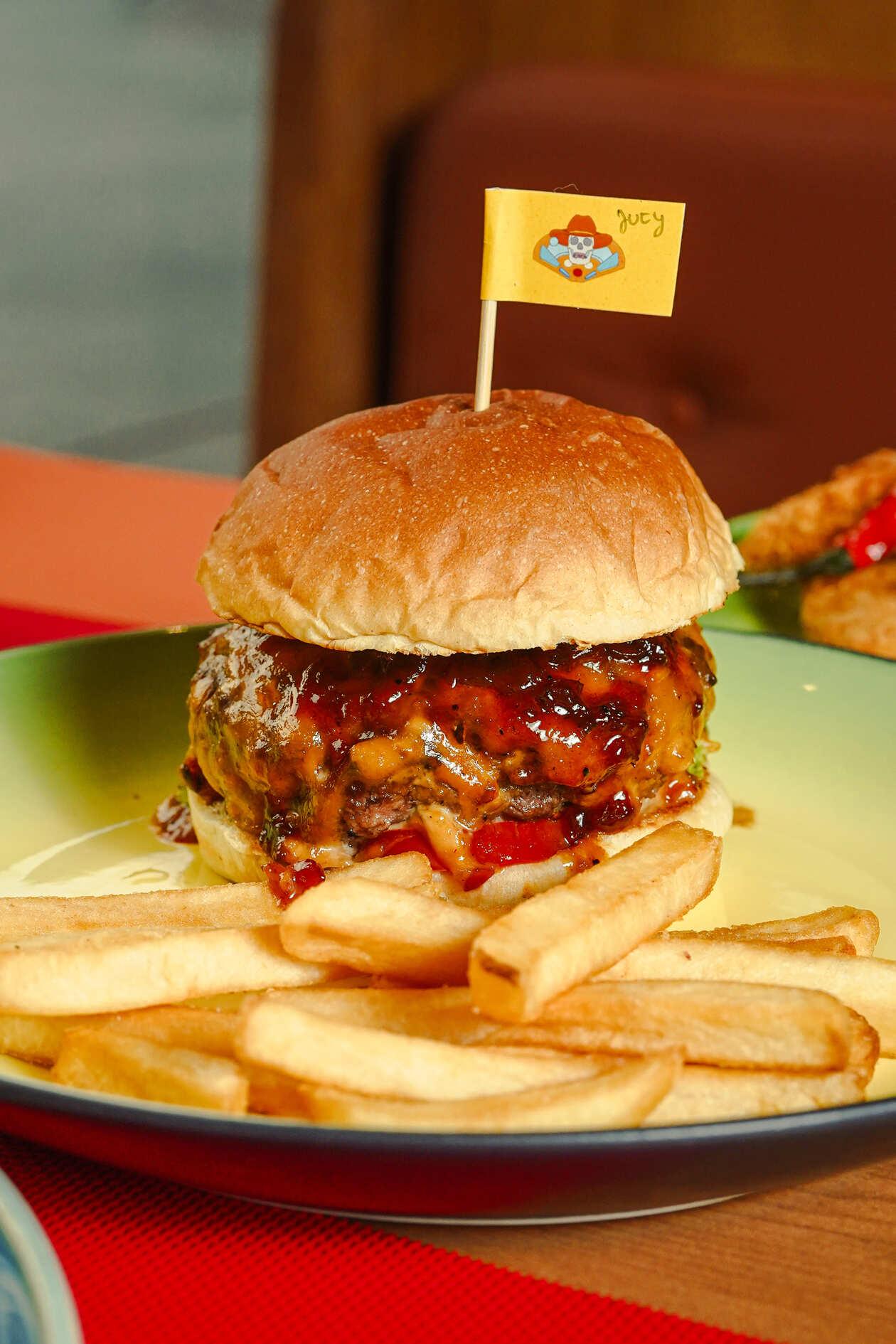 HAND PATTIED WAGYU JUCY LUCY BURGER